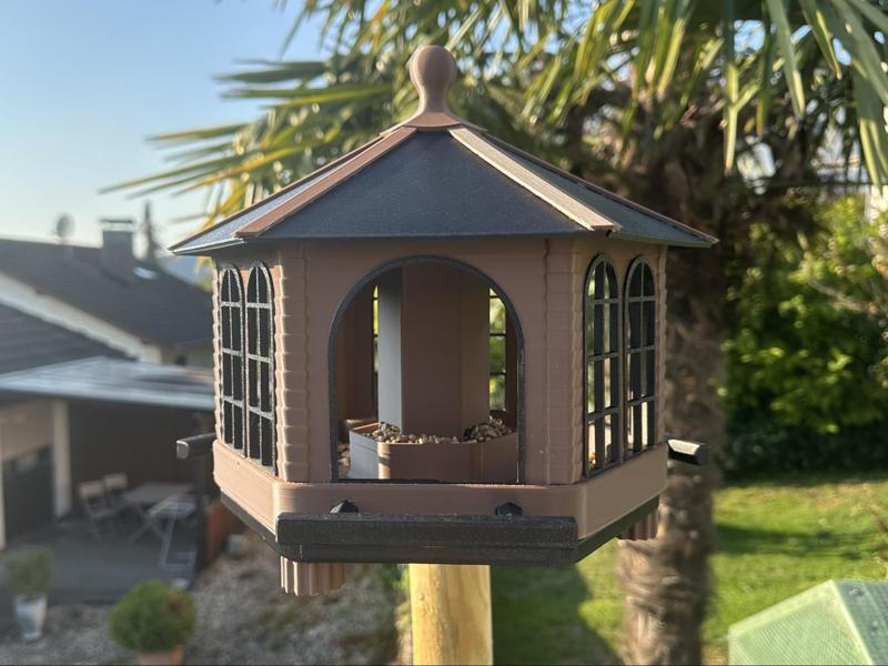 Bird-Station