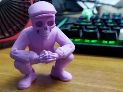 Slavic Skeleton Squatting and Grimming