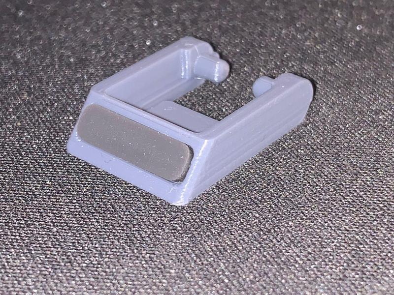 Logi K860 keyboard tilt foot with recess for rubber pad