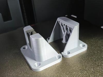 Extension cord bracket