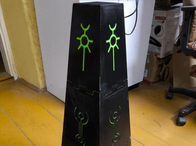 Big necron obelisk terrain