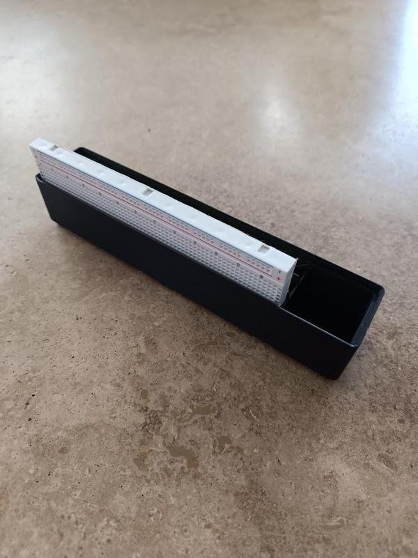 Gridfinity Long breadboard holder