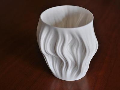 Julia Vase:Cumulus