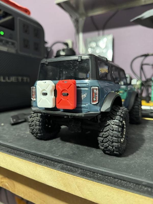 TRX4M Spare Tire Delete