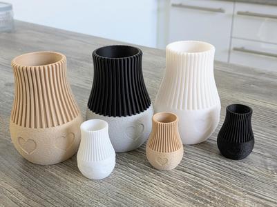 Heart & Stripes Textured Vase