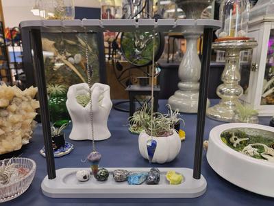 Pendulum Stand and Crystal Tray