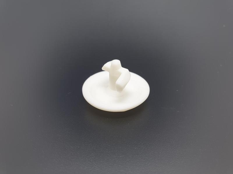 Opel/Vauxhall Astra h pollen filter cover clip