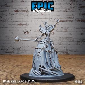 Construct Queen Magic / Humanoid Lady / Steampunk Monarch Warrior / Battle War Machine / Mechanus Clockwork Encounter