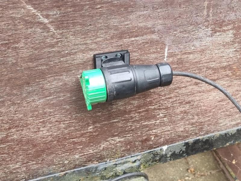 13 Pin trailer plug (Jager / ISO11446) dock/holder