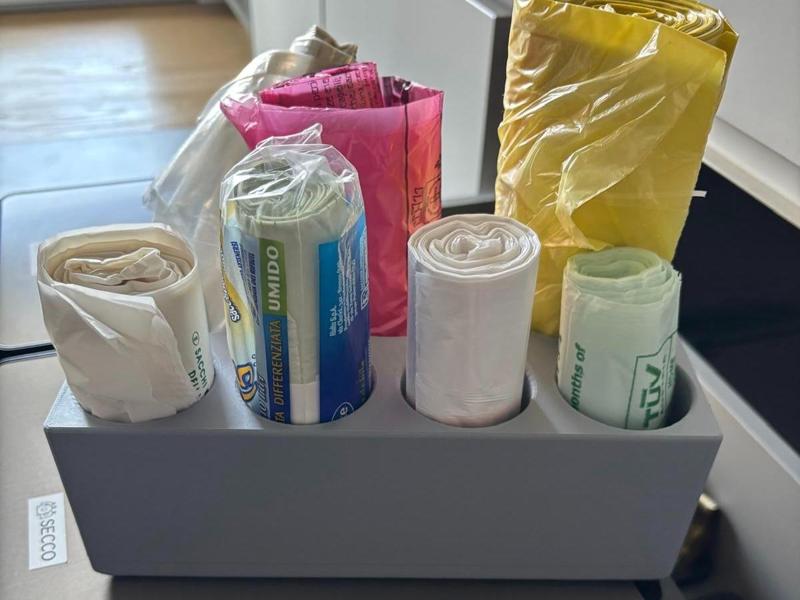 Trash Bag Roll Organizer – 7 Slots