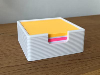 Minimalistic Post-it Box, the sleekest of them all