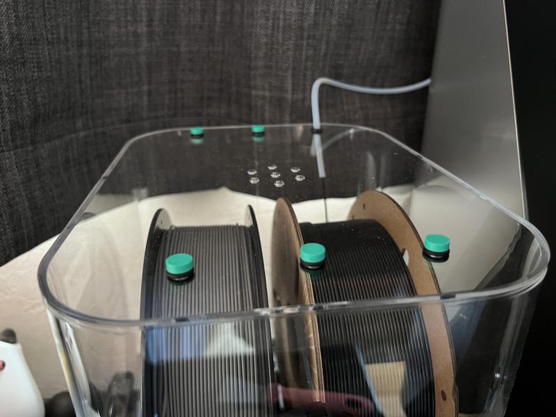 Filament Dryer Bowden Tube Hole Plug