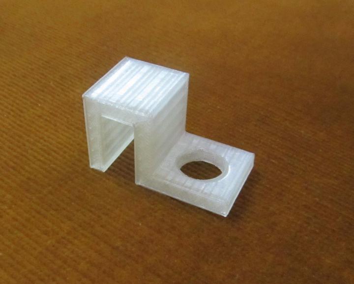 Aquarium pH electrode holder