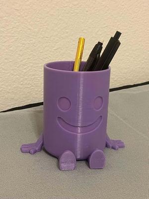SITTING PENCIL CUP/HOLDER