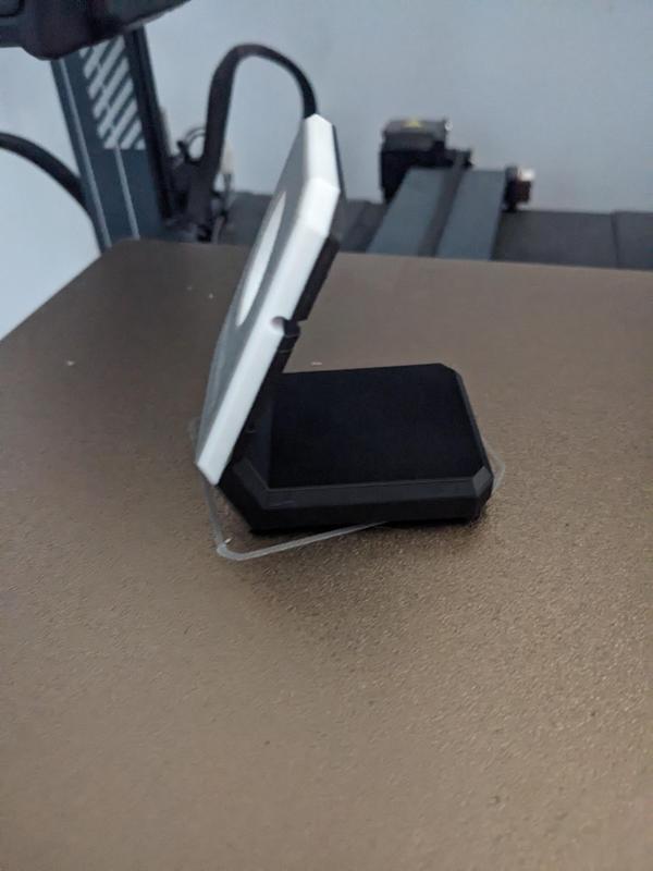 Gabby Watch Series 3 charging stand
