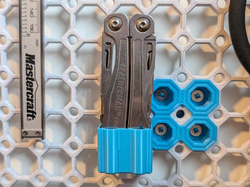 Multiboard Leatherman Sidekick/Wingman Holder