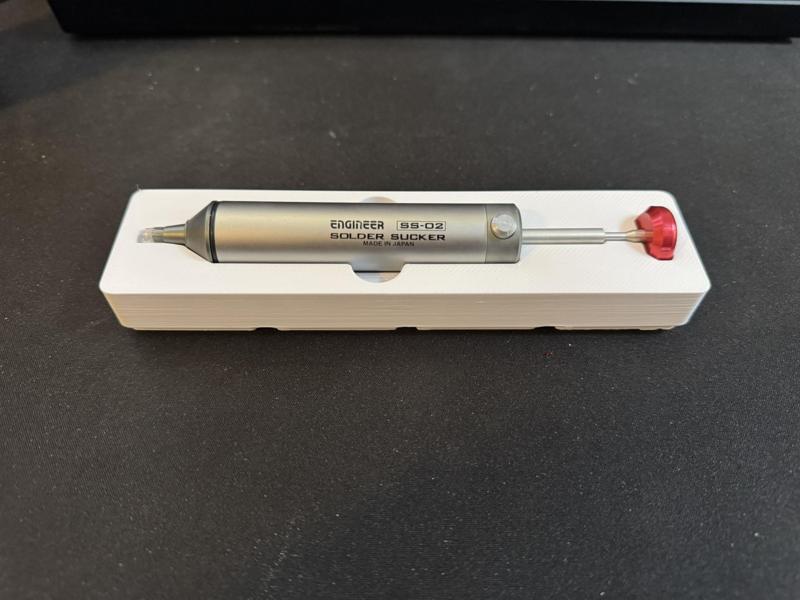 Gridfinity SS-02 Solder Sucker Holder