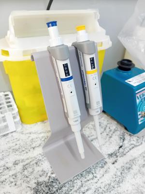 Pipette stand