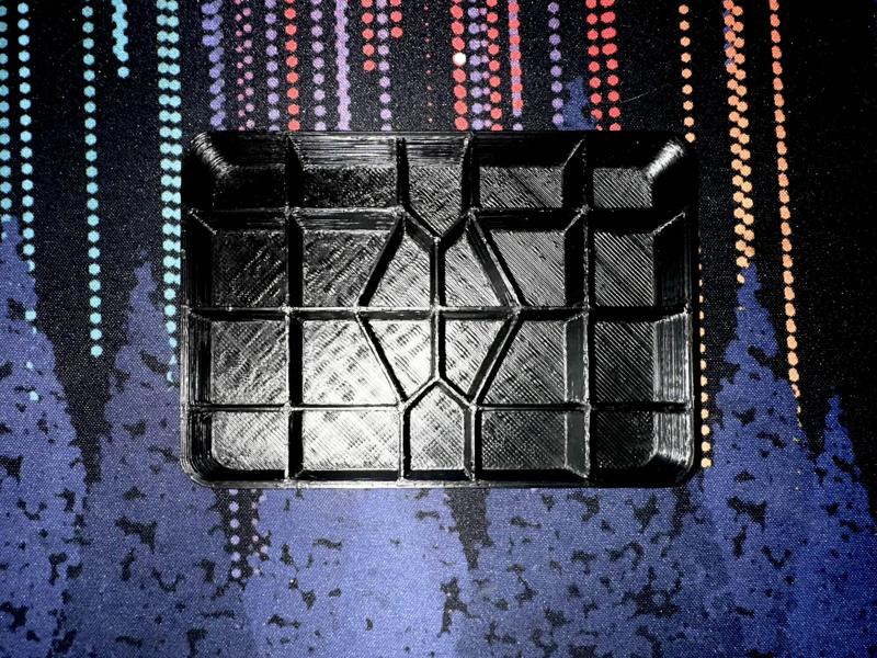 Scalable Screw Sorting Tray