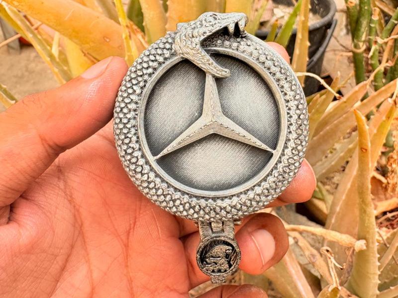 MERCEDES OPIUM BOX JEWELERY CONTAINER 