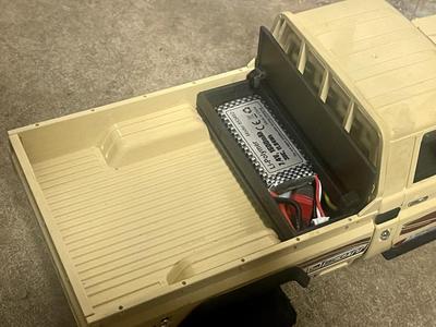 MN82 Tool Box Battery Box 
