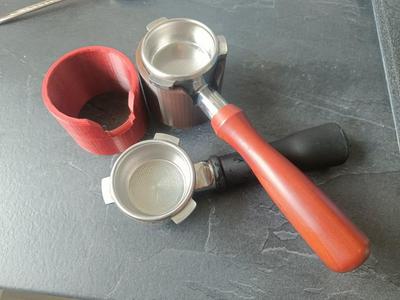 Breville / Sage Portafilter Tamping Station for original and bottomless 54mm portafilter Neouza