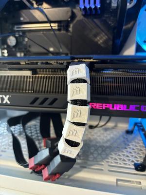 PCI-e Cable Bracket for RTX 4090 - Corsair Logo