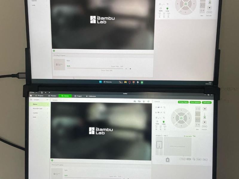 Dual monitor setup for laptop 