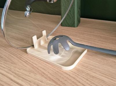 Lid and Spoon rest