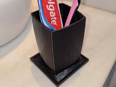 Toothbrush Holder Cup w/ drain holes - No Supports