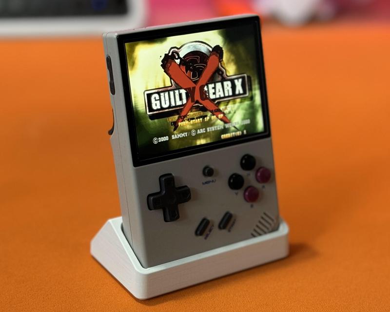 Anbernic RG35XX Plus: Stand
