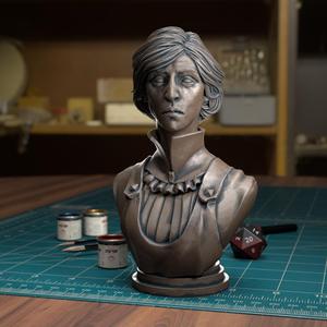 Aristocrat Lady Bust [Pre-supported]