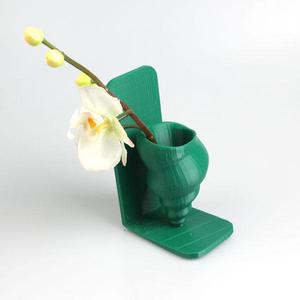 Shell vase