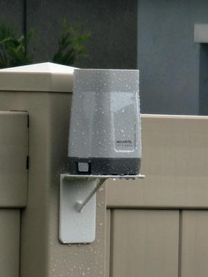 Sturdy no-screw fence mount for AcuRite digital rain gauge