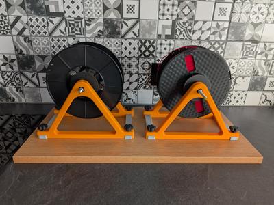 Filament spool winder with cordless drill drive