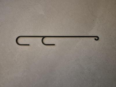 Tomato Hooks
