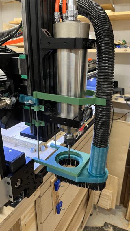 Floating CNC dust shoe for Openbuilds C-beam, Queenbee, Queenbee Pro & more