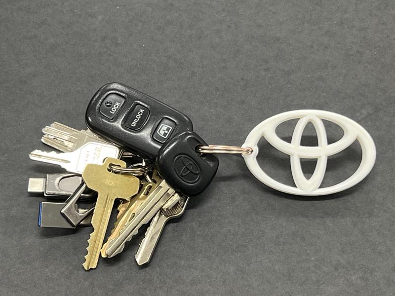 Toyota Logo Keychain.stl