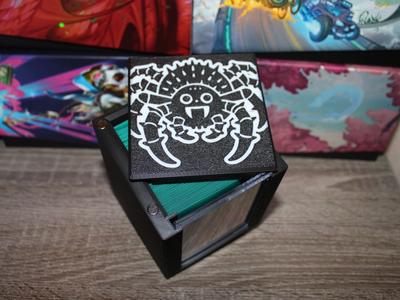 MTG EDH Commander Showcase Deck Box - Shelob