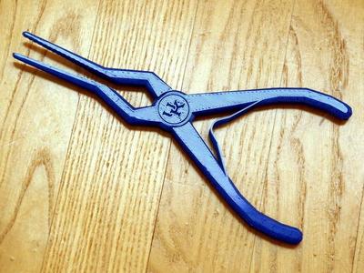 HingePliers (a metamaterials experiment)