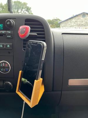 2nd Generation Chevrolet Chevy Silverado phone holder 2007-2013