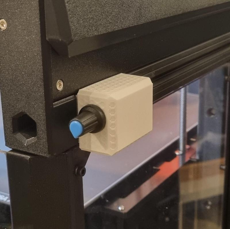 PWM Controller Housing for Rails