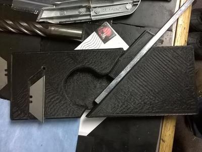 1/2  Dado plane