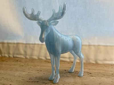 Moose Sculpture - Minimalist Design