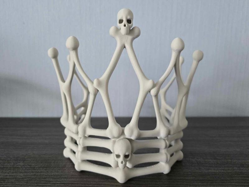 Skull & Bones Crown 