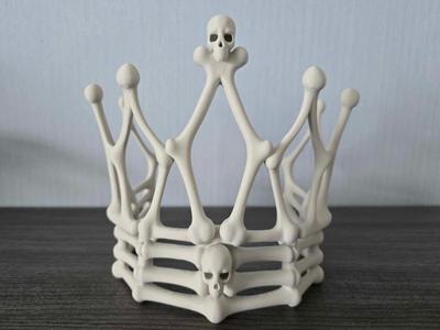 Skull & Bones Crown 