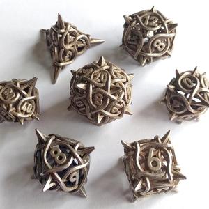 Thorn V2 Dice Set with Decader