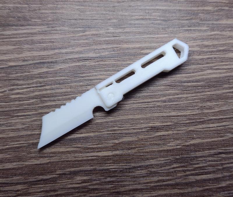 Folding Keychain Knife