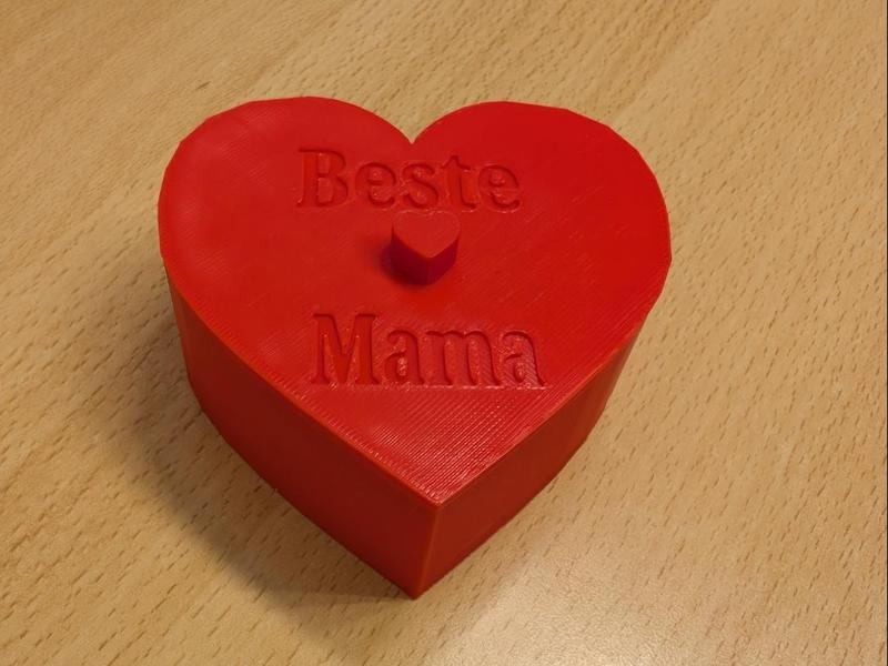 Heart-shaped Jewelry Box for the Best Mom