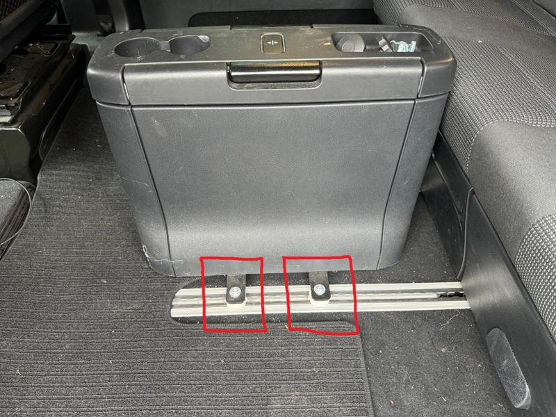Nutenstein Fitting for Mercedes Benz M8 - airline